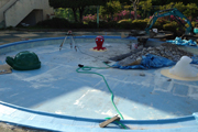 幼児プールの塗装修繕2